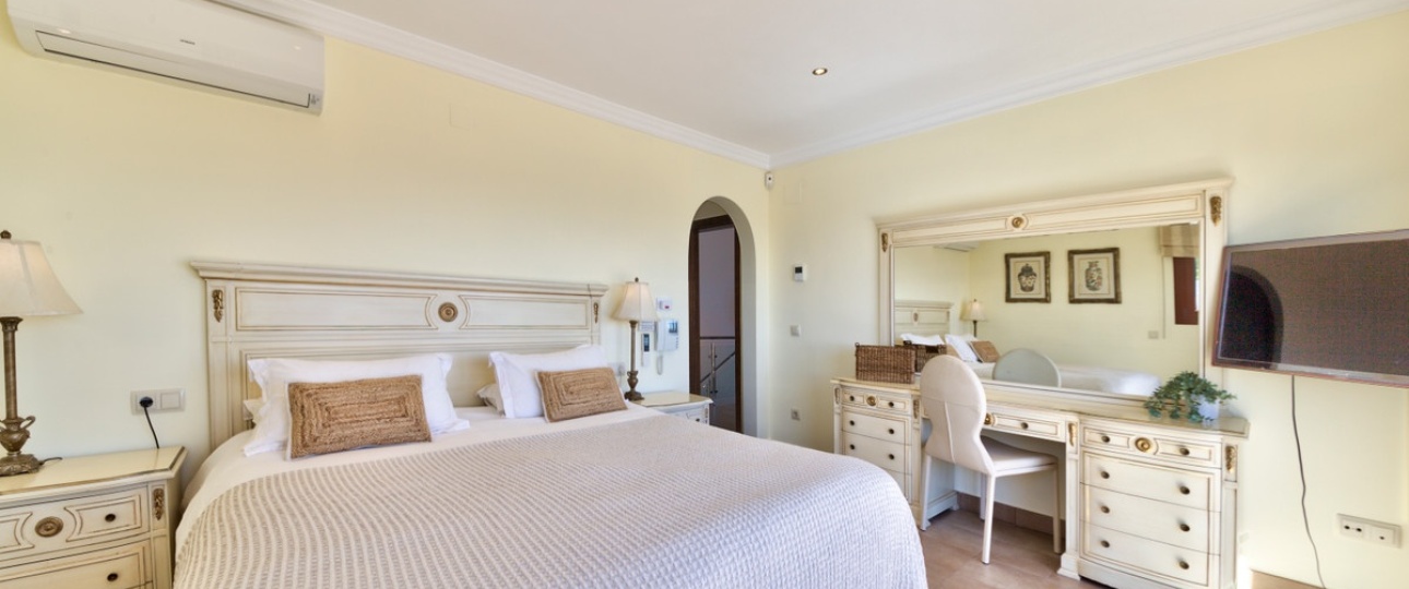 Resale - Villa - Teulada - Moraira