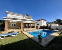 Resale - Villa - Torremolinos