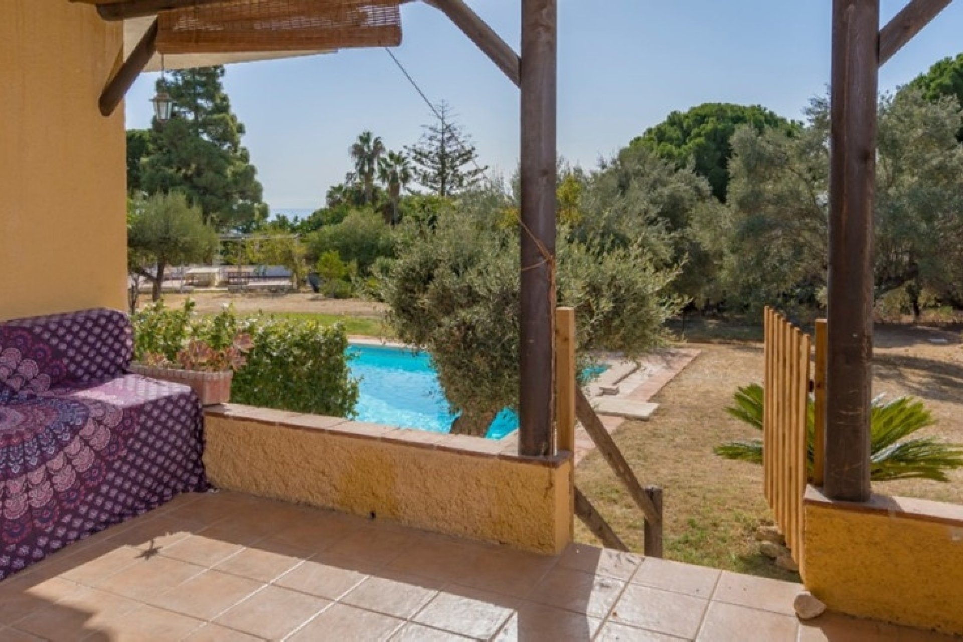 Resale - Villa - Torremolinos