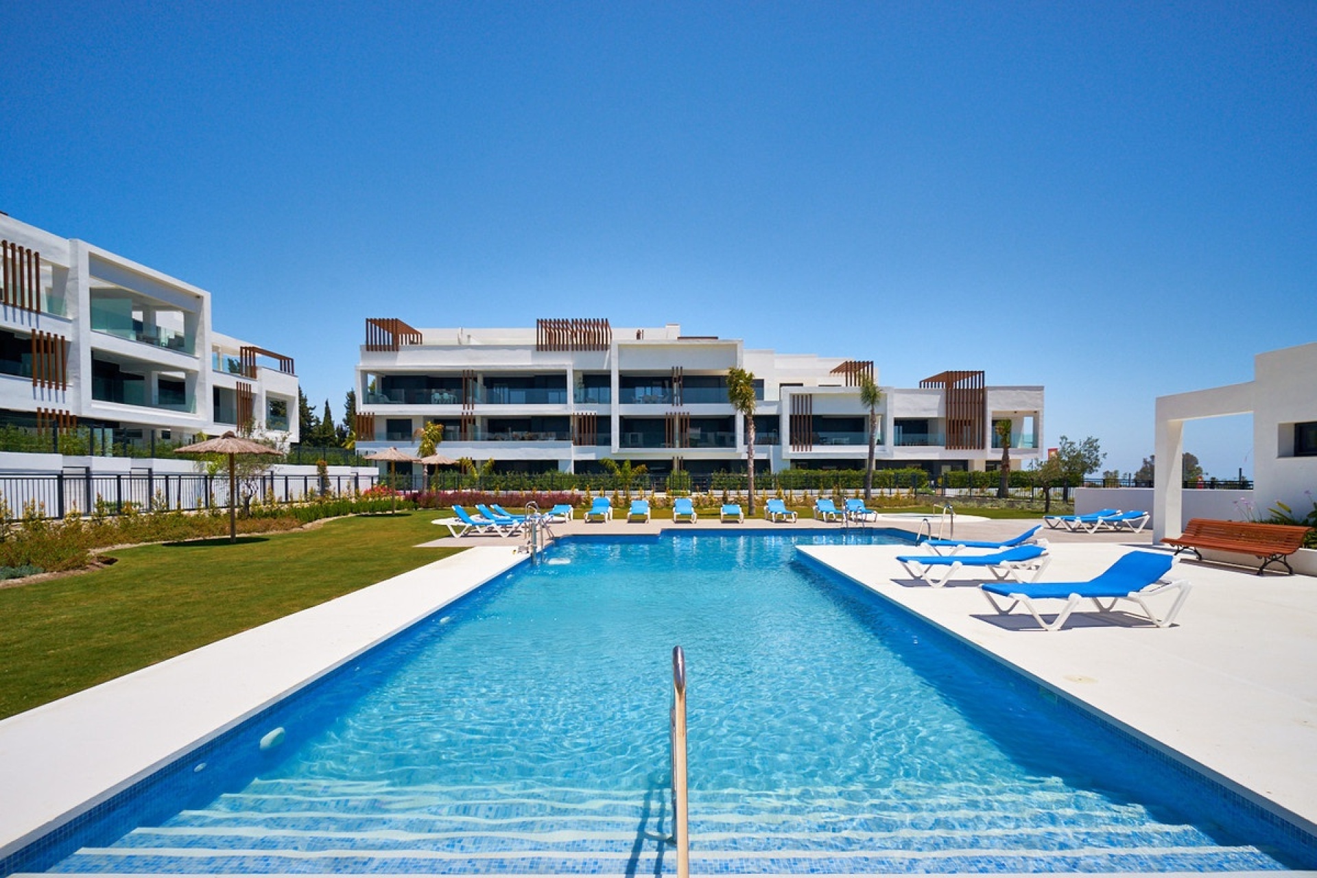 Rynek pierwotny - apartment - Estepona - Bel Air