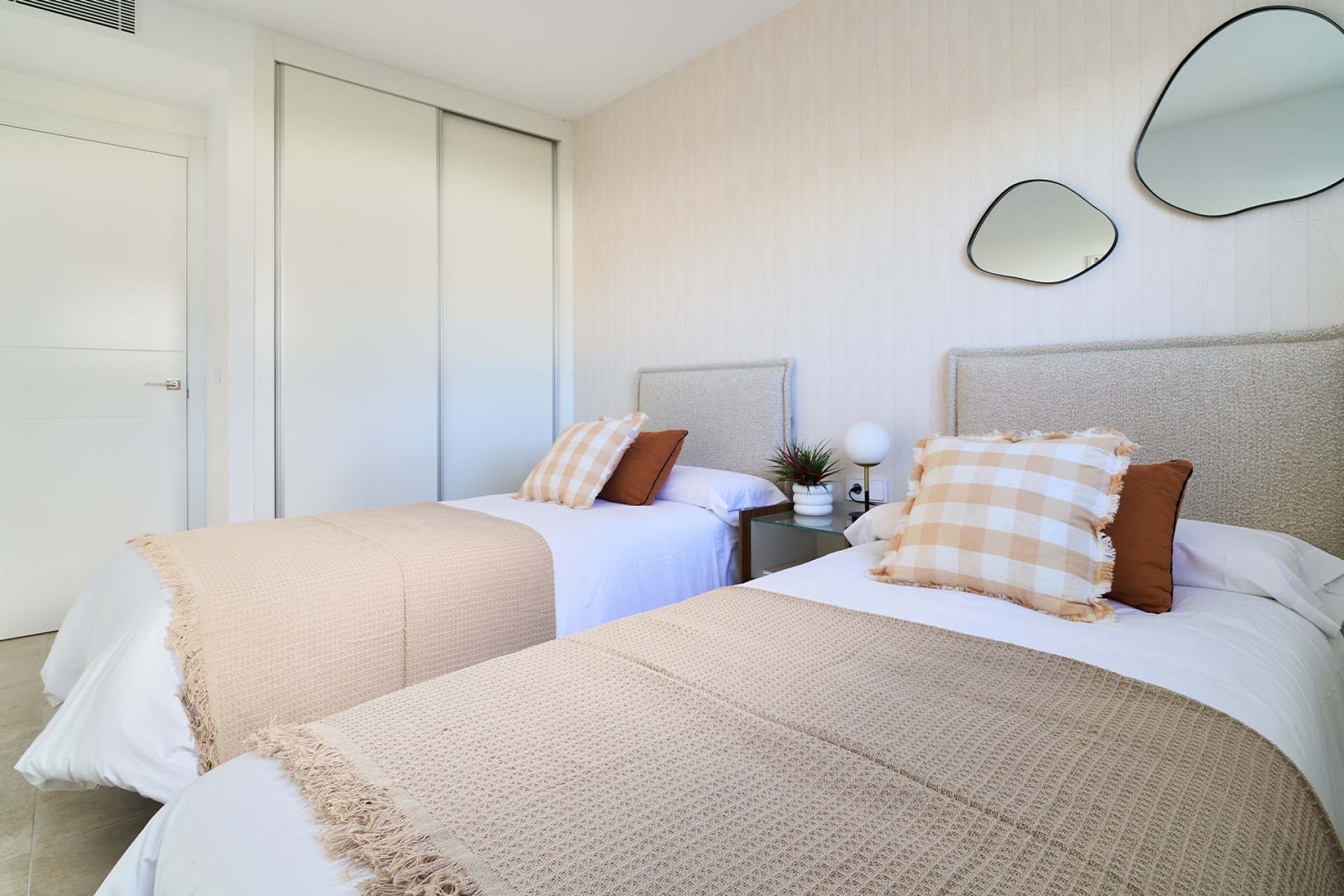 Rynek pierwotny - apartment - Estepona - Spain