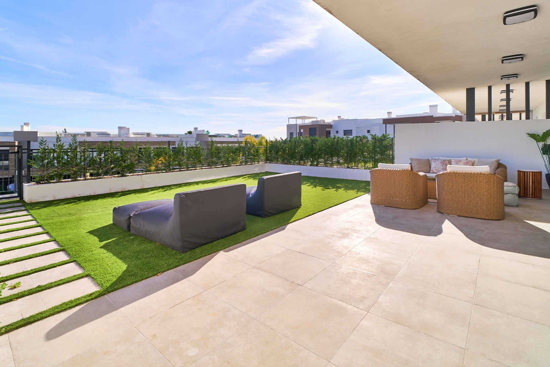 Rynek pierwotny - apartment - Estepona - Spain