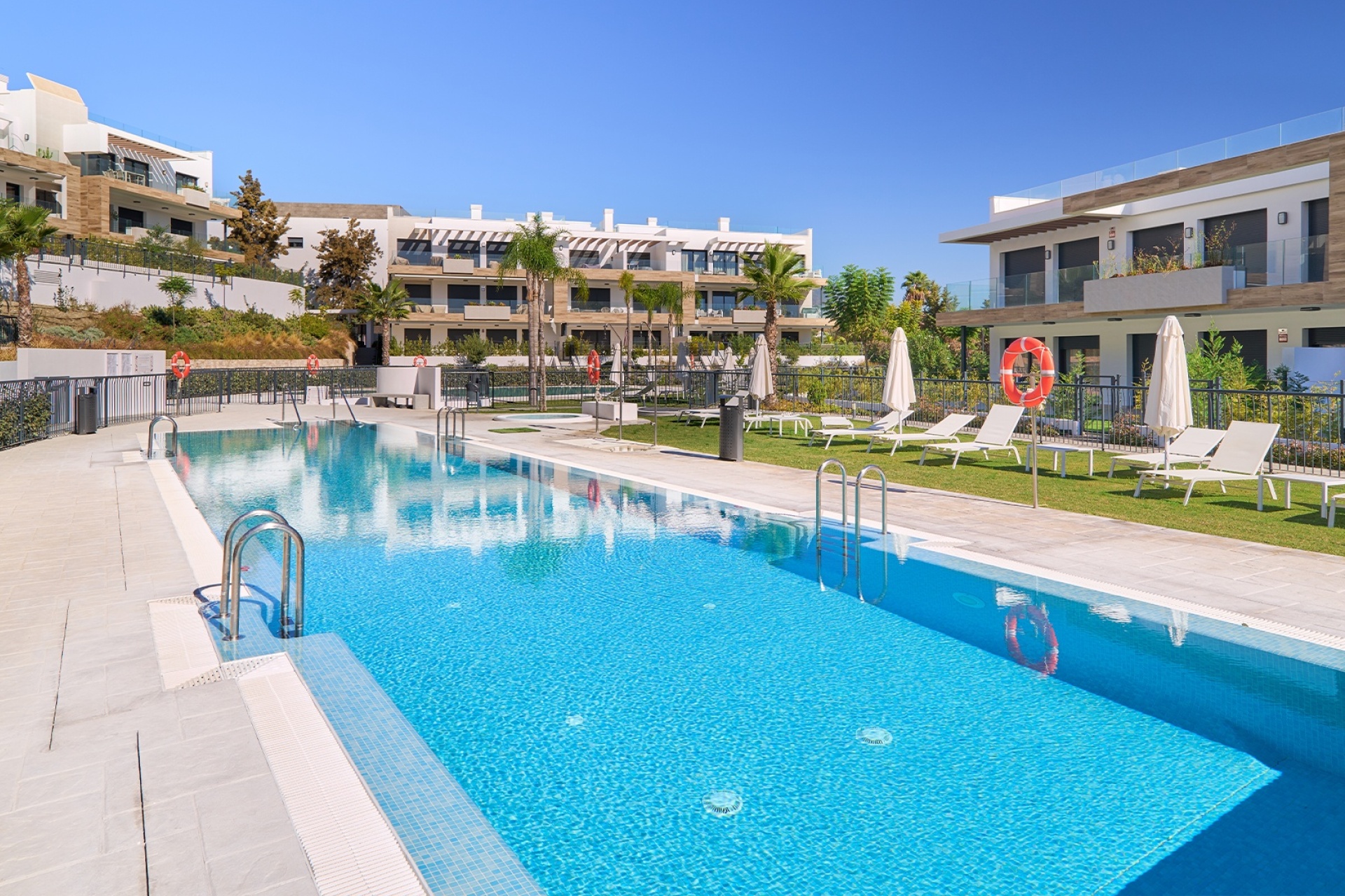 Rynek pierwotny - apartment - Estepona - Spain