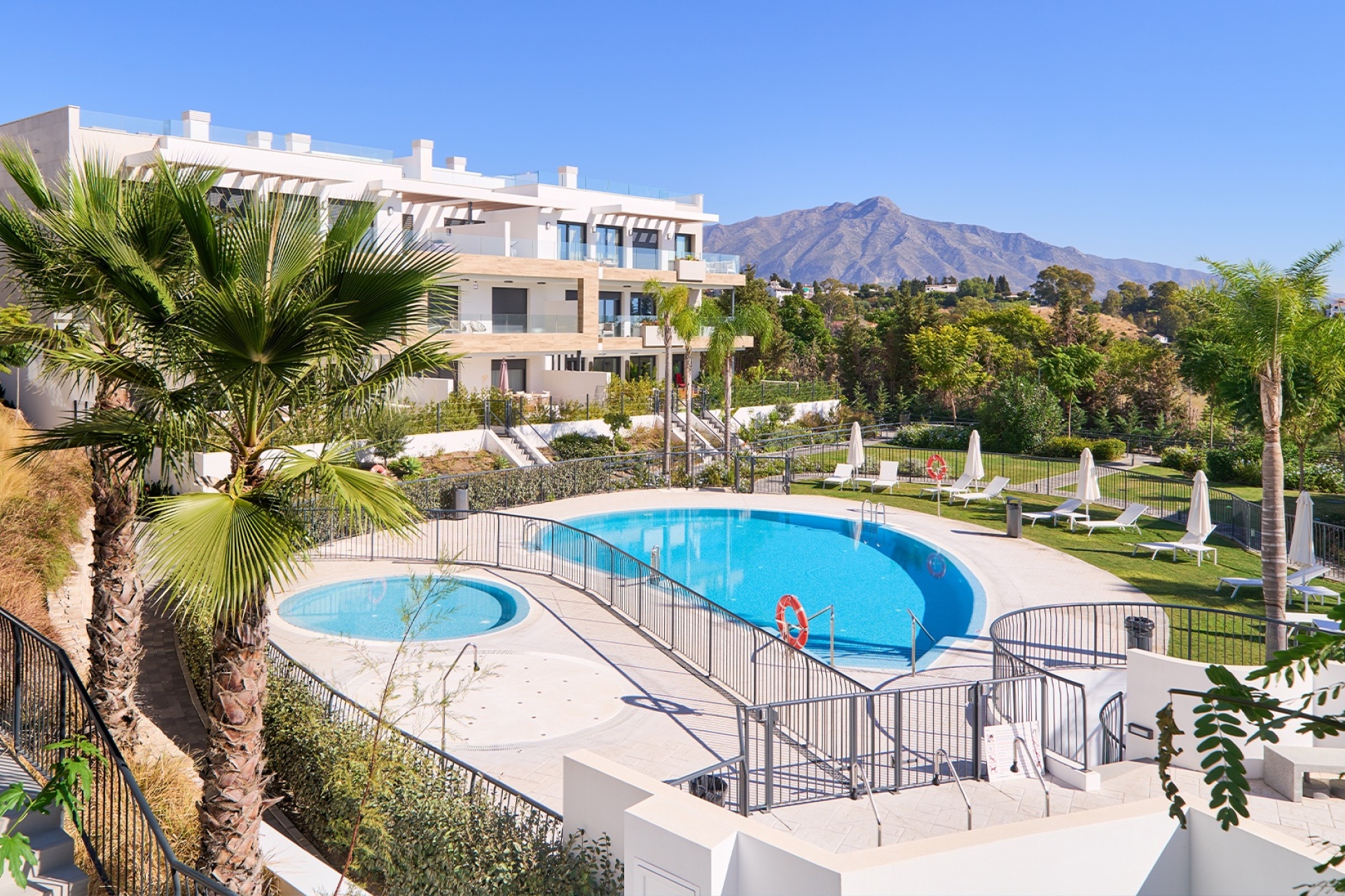 Rynek pierwotny - apartment - Estepona - Spain