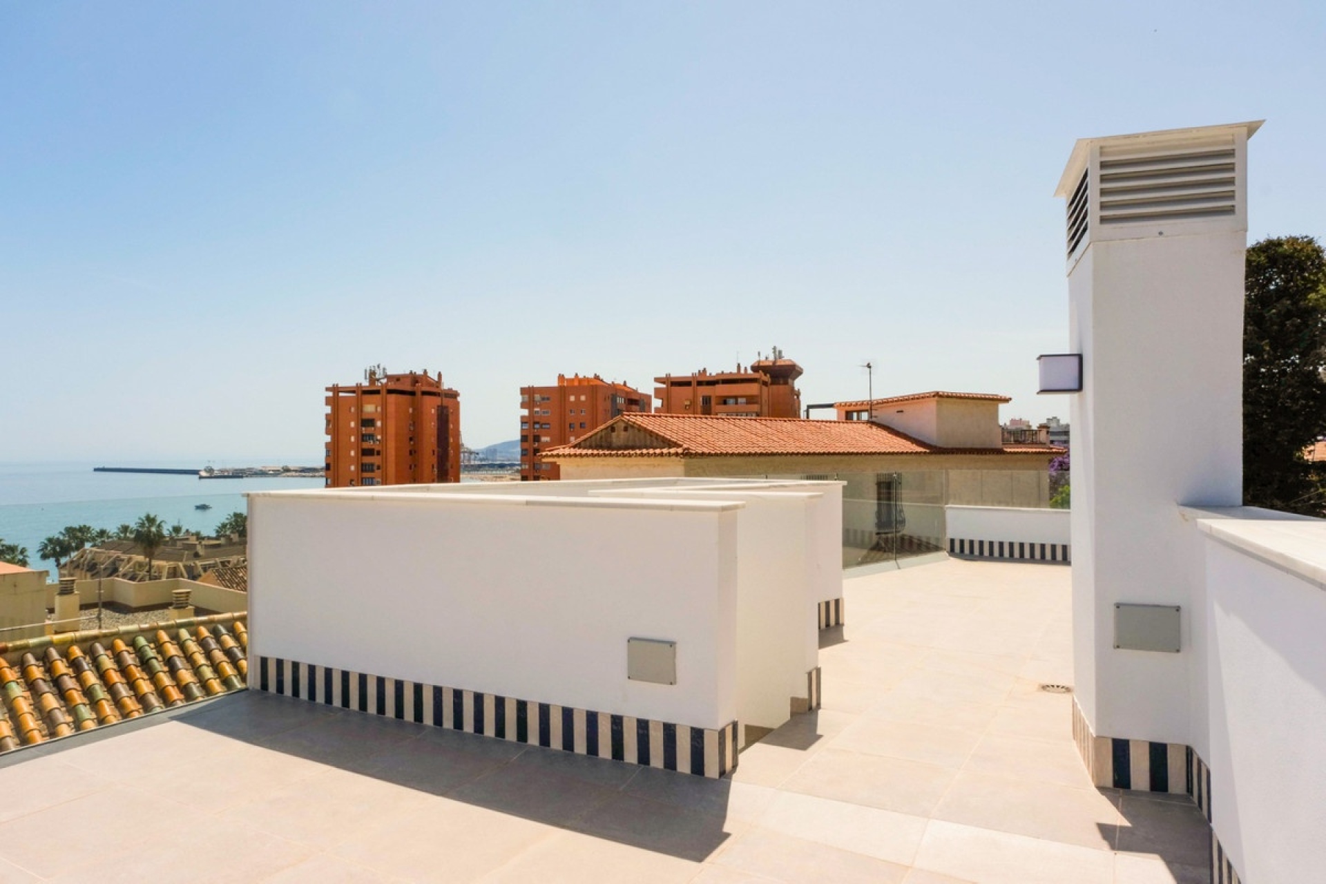 Rynek pierwotny - apartment - Málaga - Málaga Este