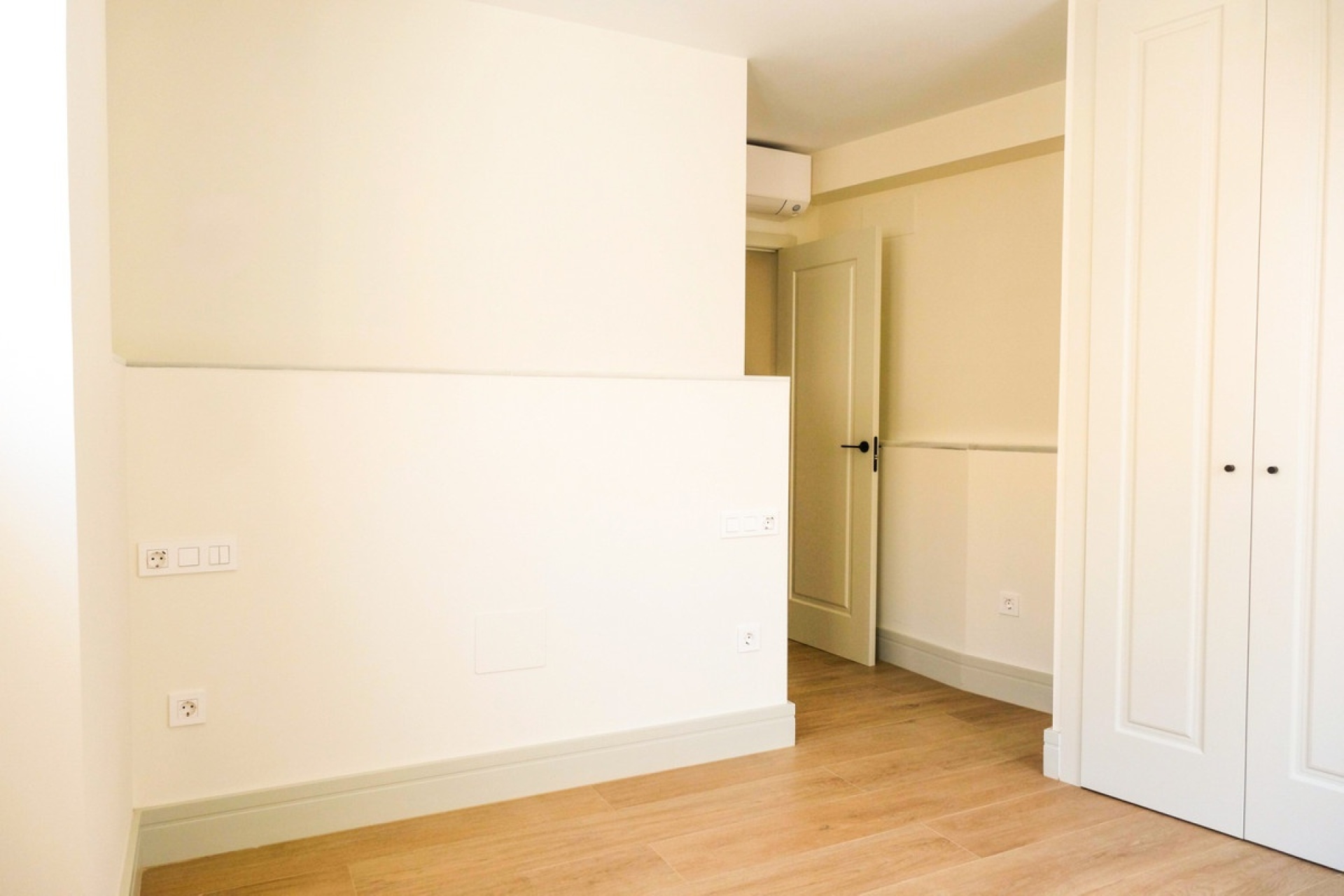 Rynek pierwotny - apartment - Málaga - Málaga Este