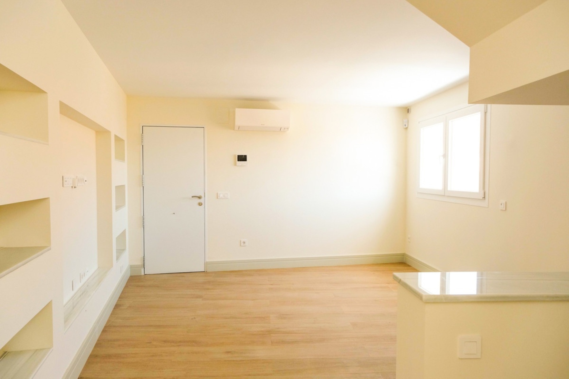 Rynek pierwotny - apartment - Málaga - Málaga Este
