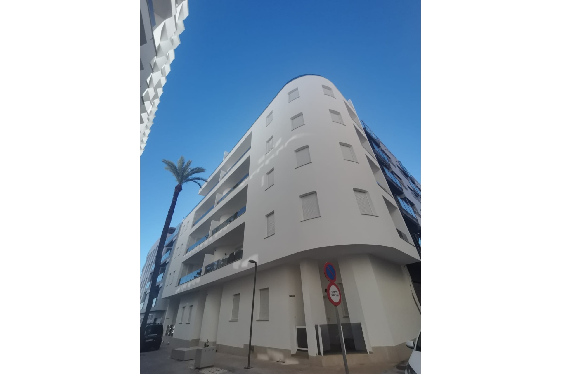 Rynek pierwotny - apartment - Torrevieja - Playa de los Locos