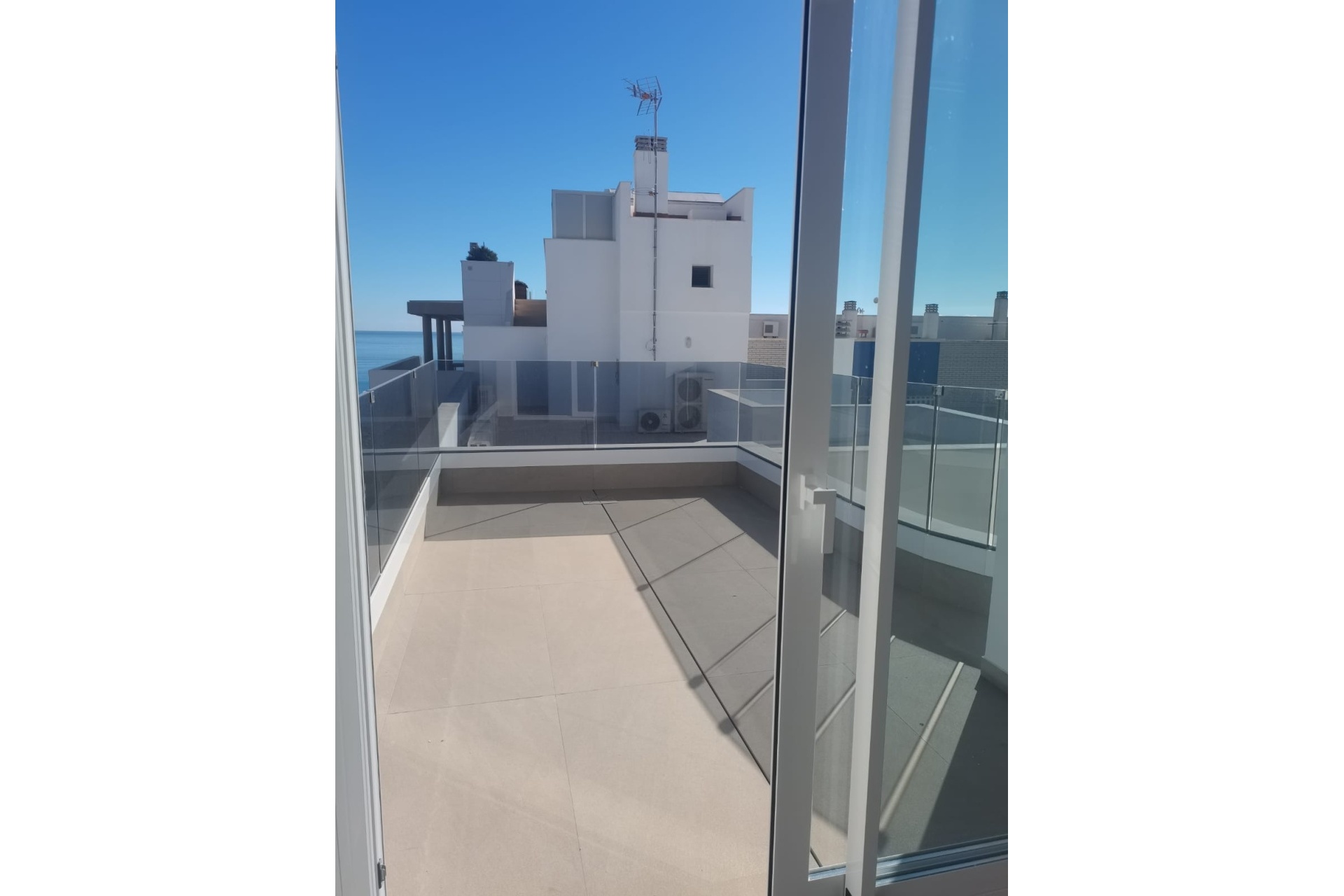 Rynek pierwotny - apartment - Torrevieja - Playa de los Locos