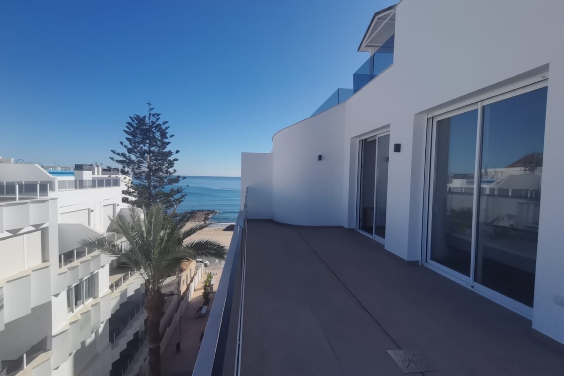 Rynek pierwotny - apartment - Torrevieja - Playa de los Locos