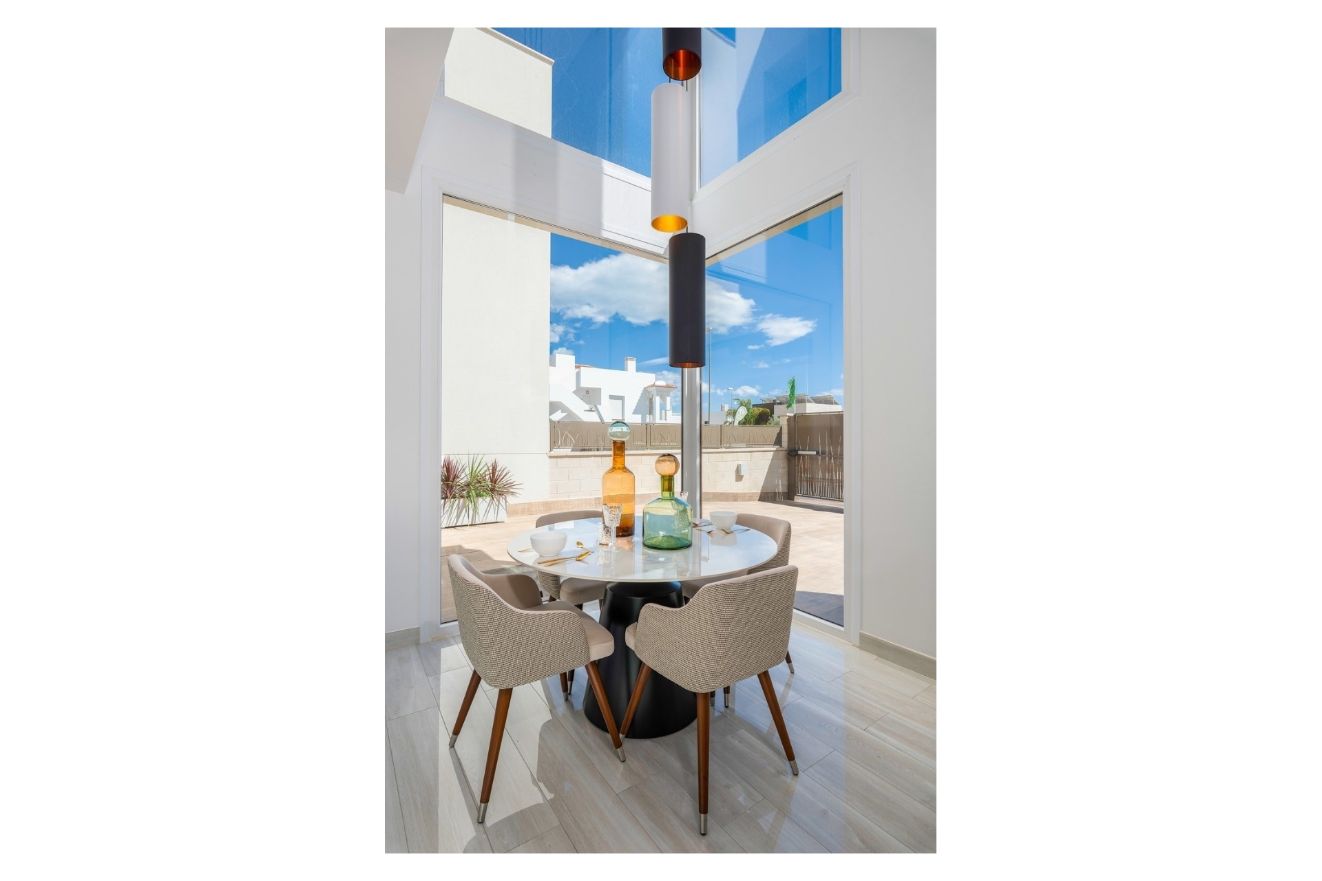 Rynek pierwotny - Laguna Azul Villa - Los Montesinos - La Herrada
