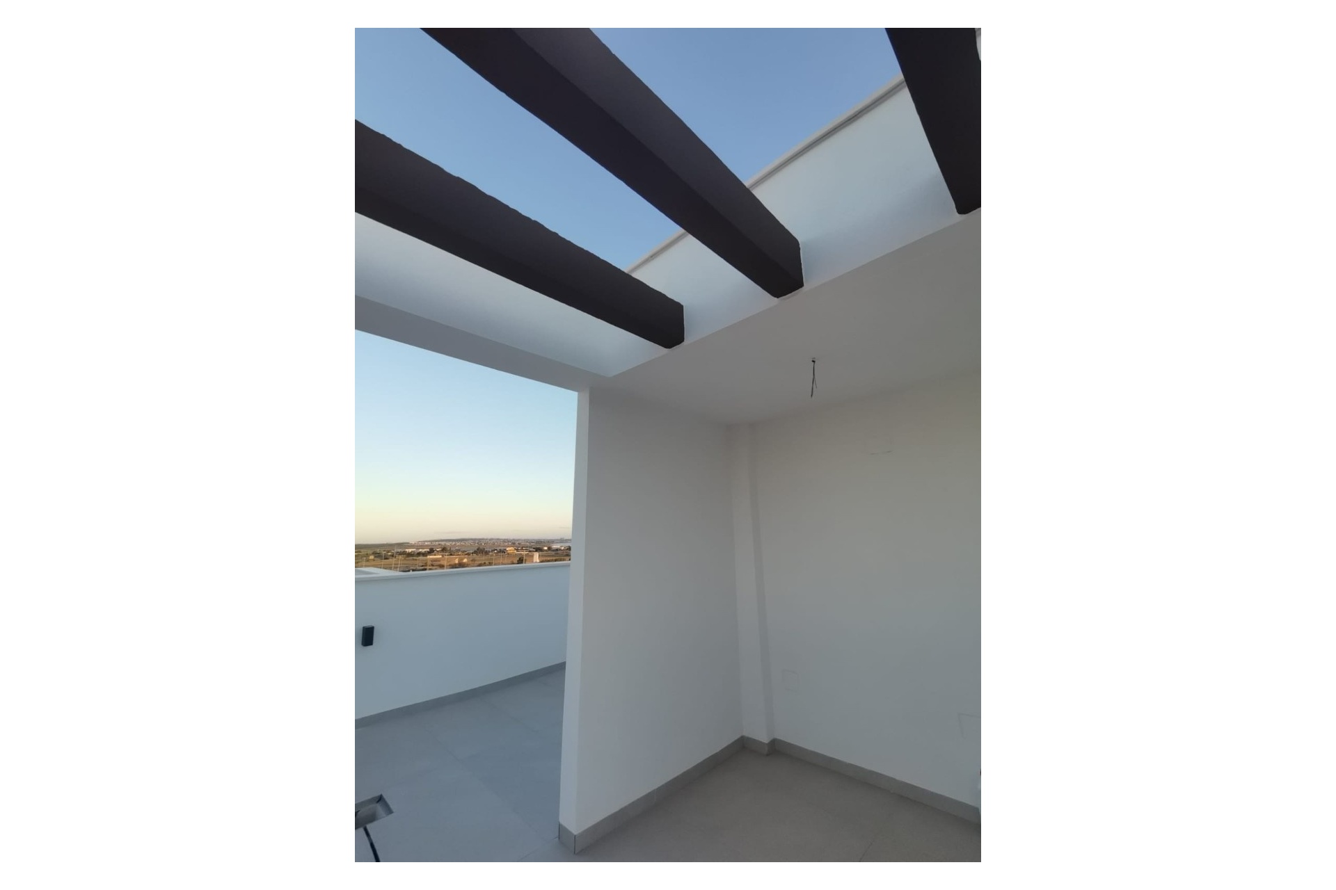 Rynek pierwotny - Laguna Azul Villa - Los Montesinos - La Herrada