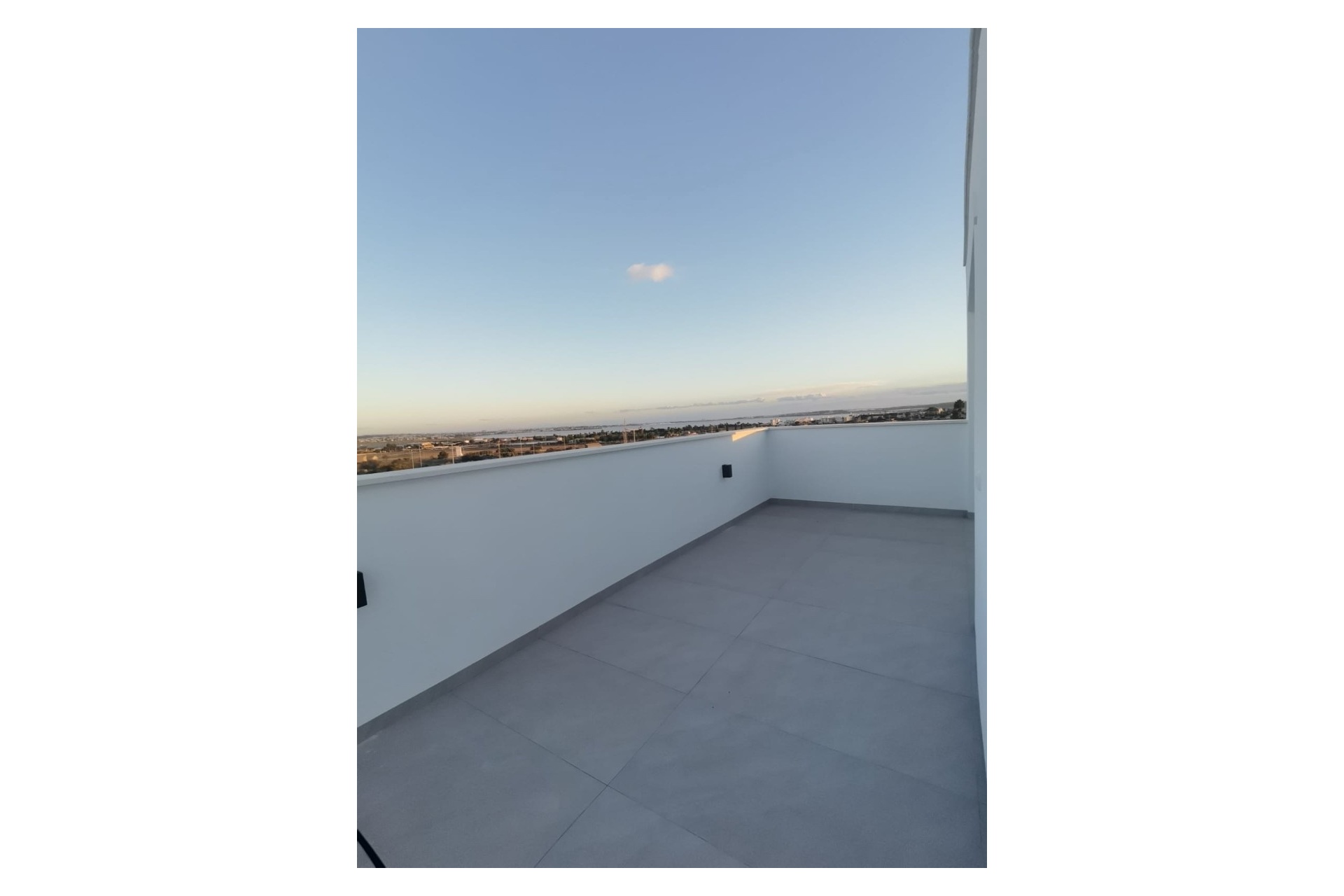 Rynek pierwotny - Laguna Azul Villa - Los Montesinos - La Herrada