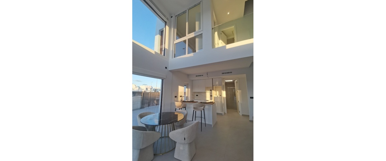 Rynek pierwotny - Laguna Azul Villa - Los Montesinos - La Herrada