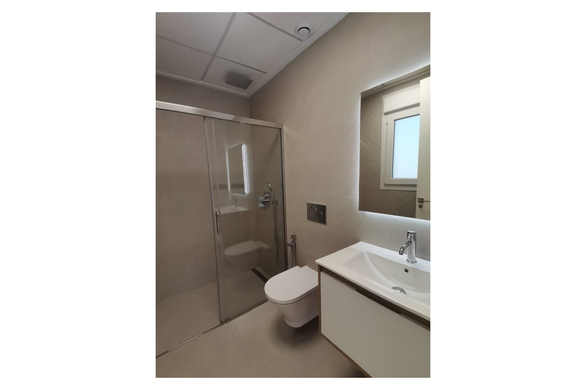 Rynek pierwotny - Laguna Azul Villa - Los Montesinos - La Herrada