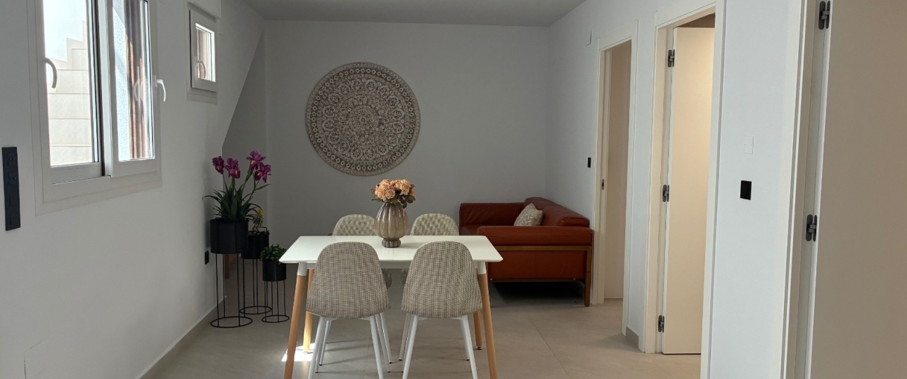Rynek pierwotny - Laguna Azul Villa - Los Montesinos - La Herrada