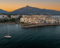 Rynek pierwotny - Villa - Estepona - Bel Air