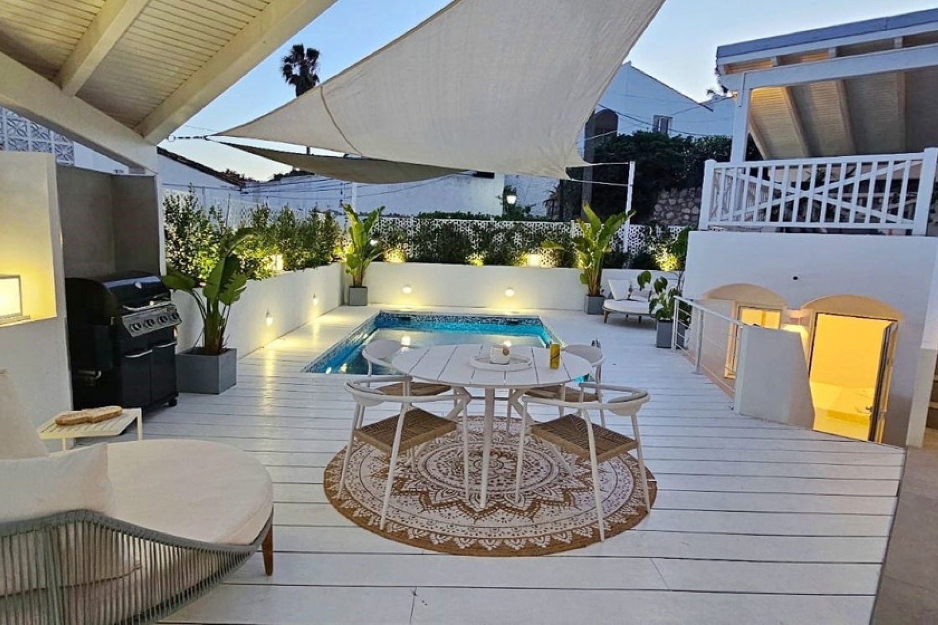 Rynek pierwotny - Villa - Estepona - Estepona Centro