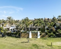 Rynek pierwotny - Villa - Estepona - Estepona Centro