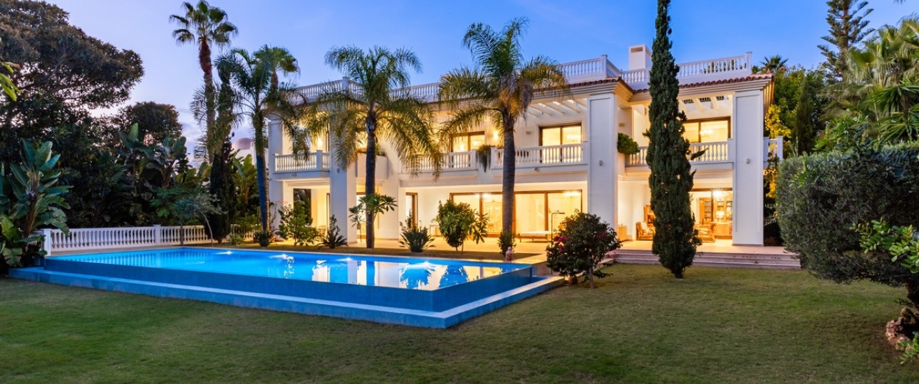 Rynek pierwotny - Villa - Estepona - Estepona Centro