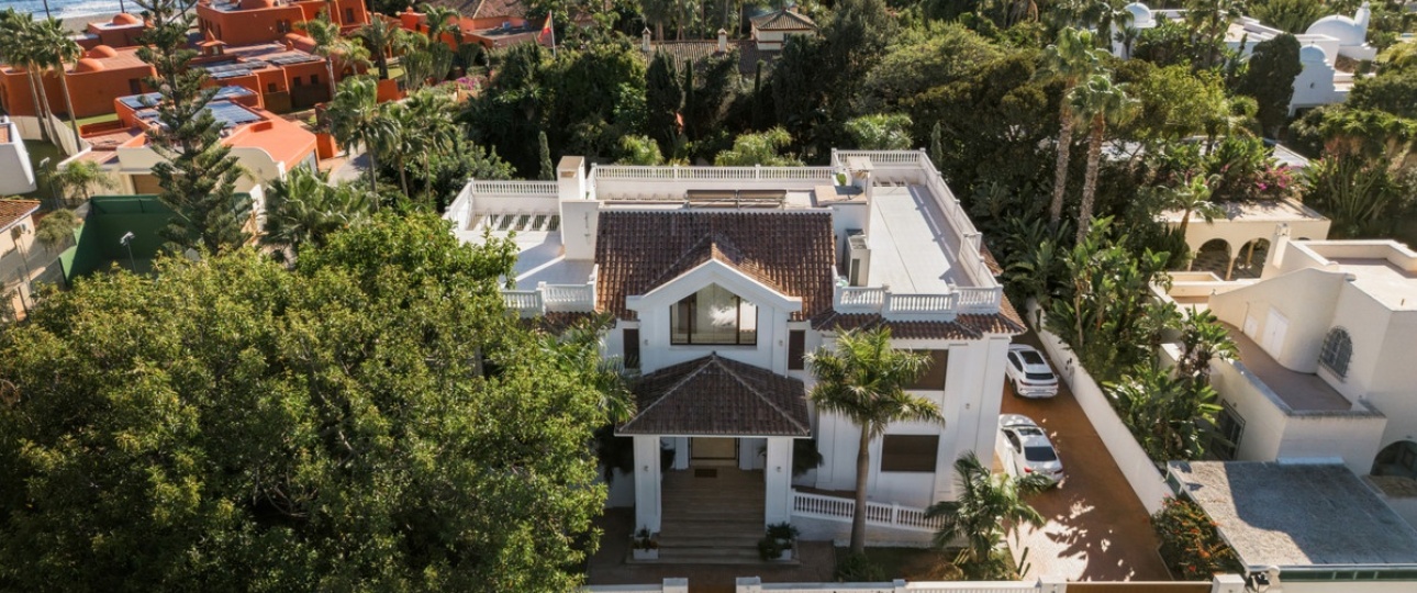 Rynek pierwotny - Villa - Estepona - Estepona Centro