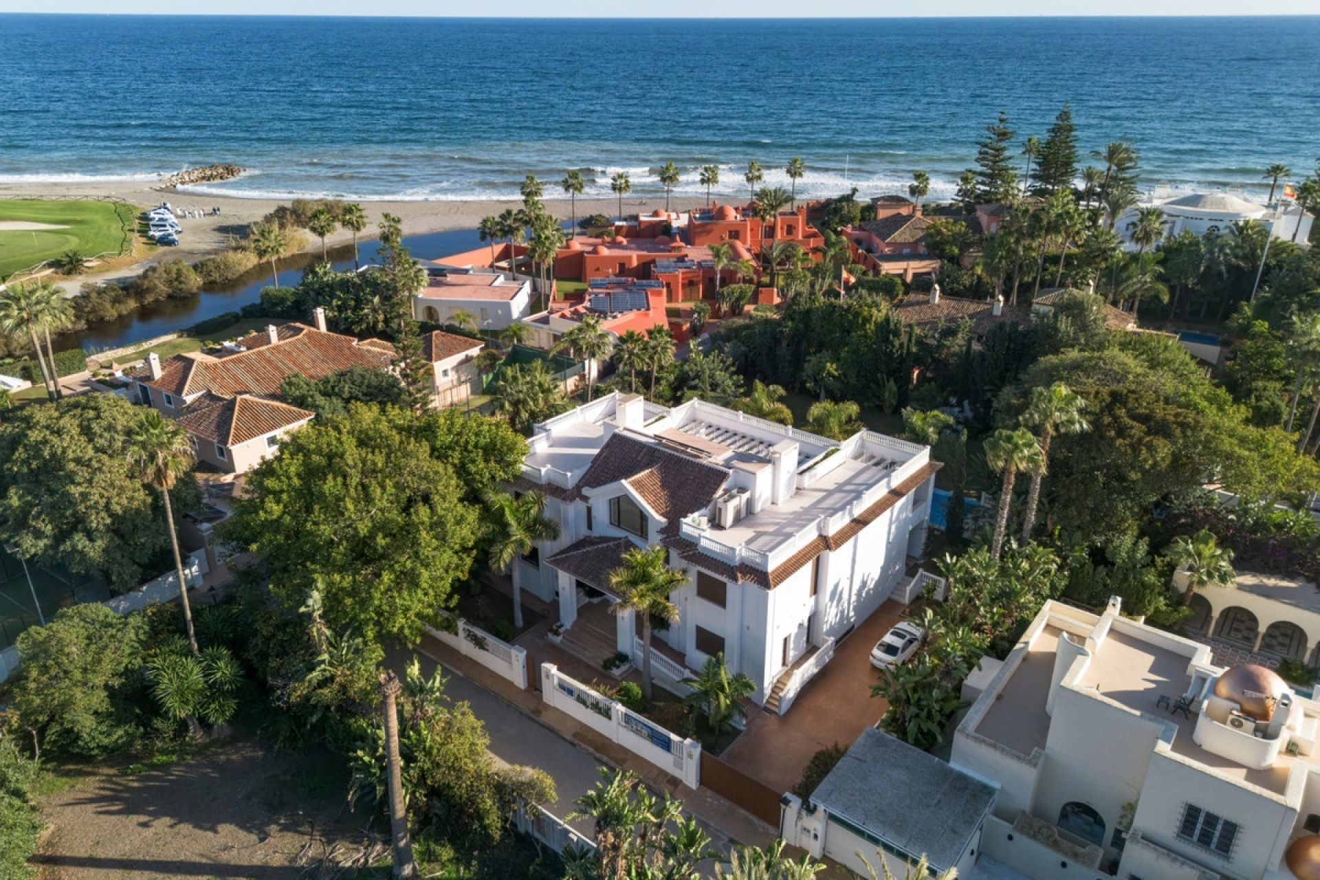 Rynek pierwotny - Villa - Estepona - Estepona Centro