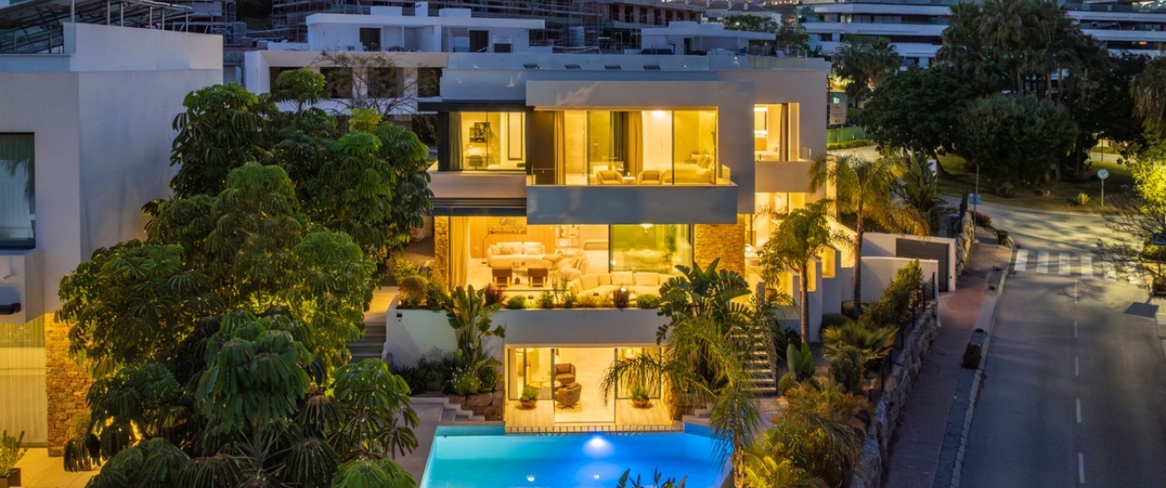 Rynek pierwotny - Villa - Estepona - Estepona Centro