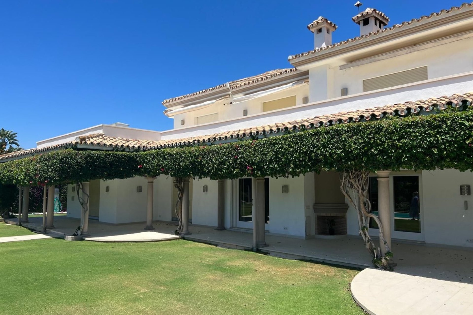 Rynek pierwotny - Villa - Estepona - New Golden Mile