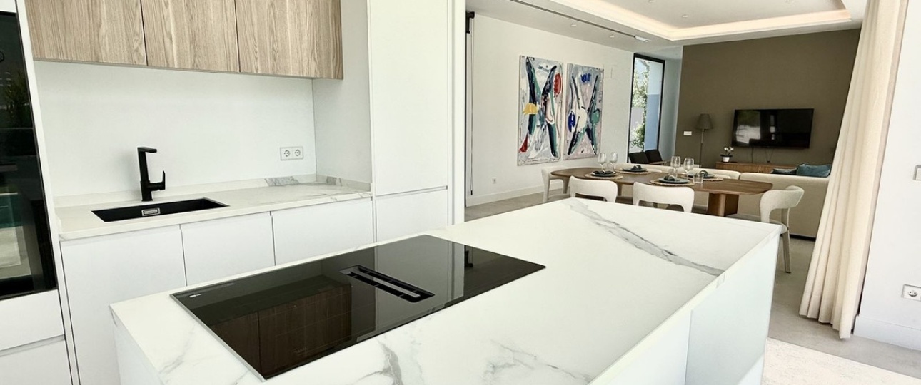 Rynek pierwotny - Villa - Estepona - New Golden Mile
