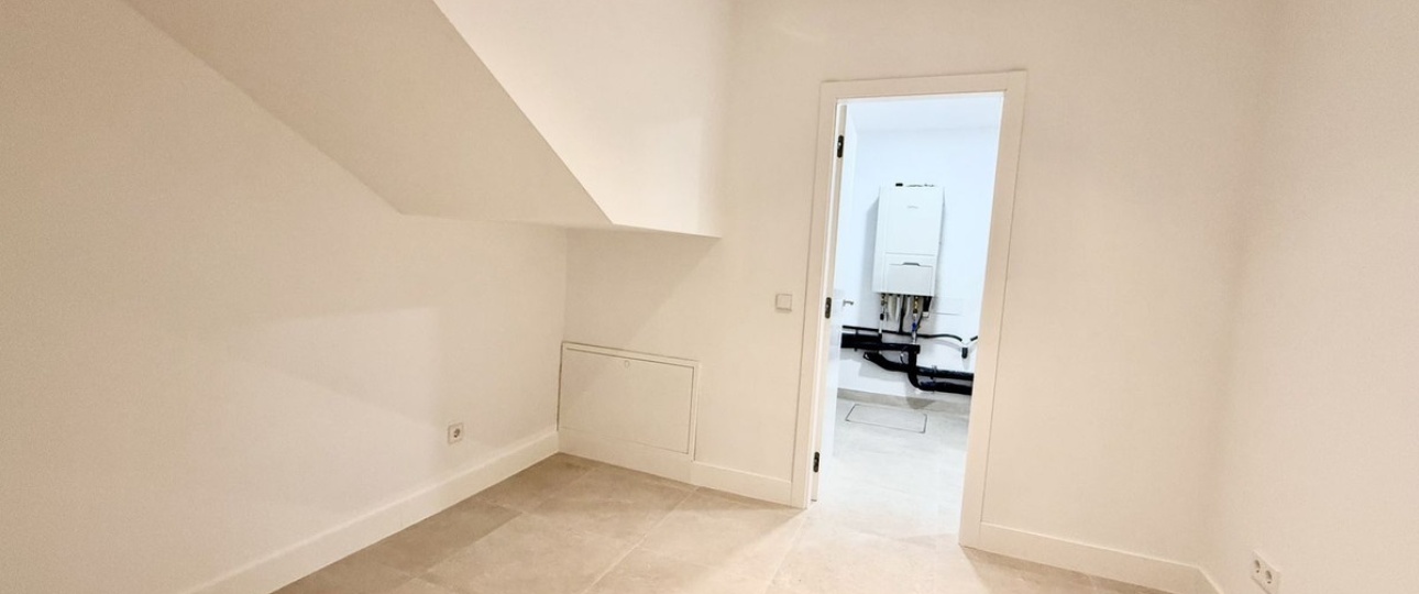 Rynek pierwotny - Villa - Estepona - New Golden Mile