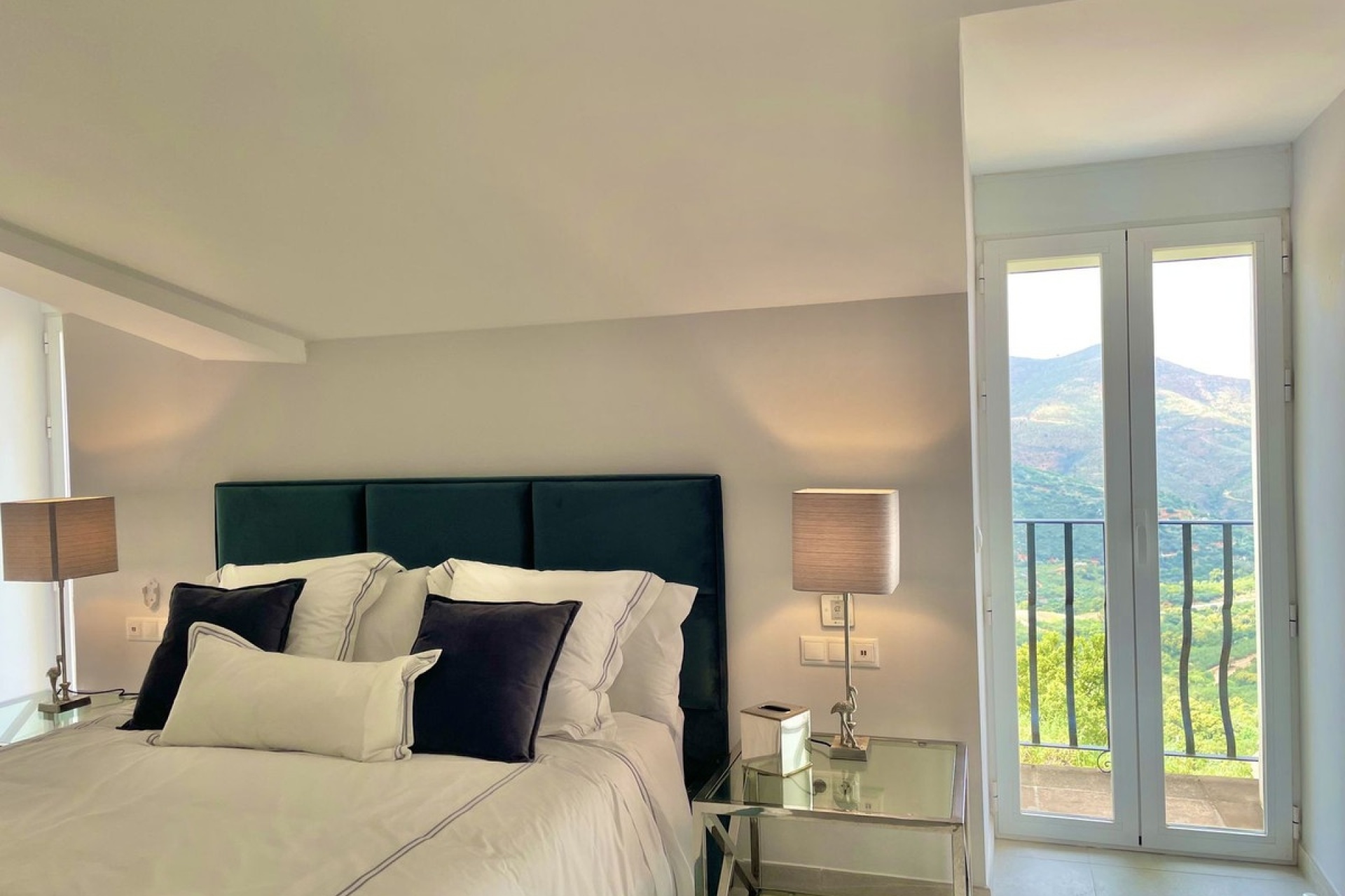 Rynek pierwotny - Villa - Marbella - La Mairena