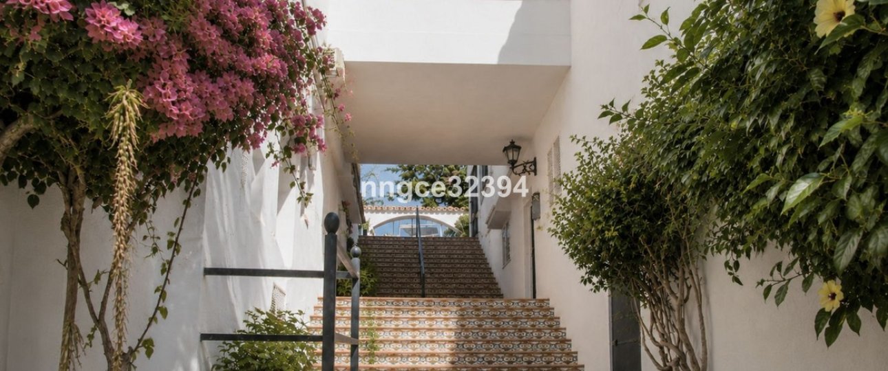 Rynek pierwotny - Villa - Marbella - Puerto Banús