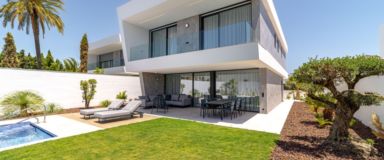 Rynek pierwotny - Villa - Marbella - San Pedro de Alcántara