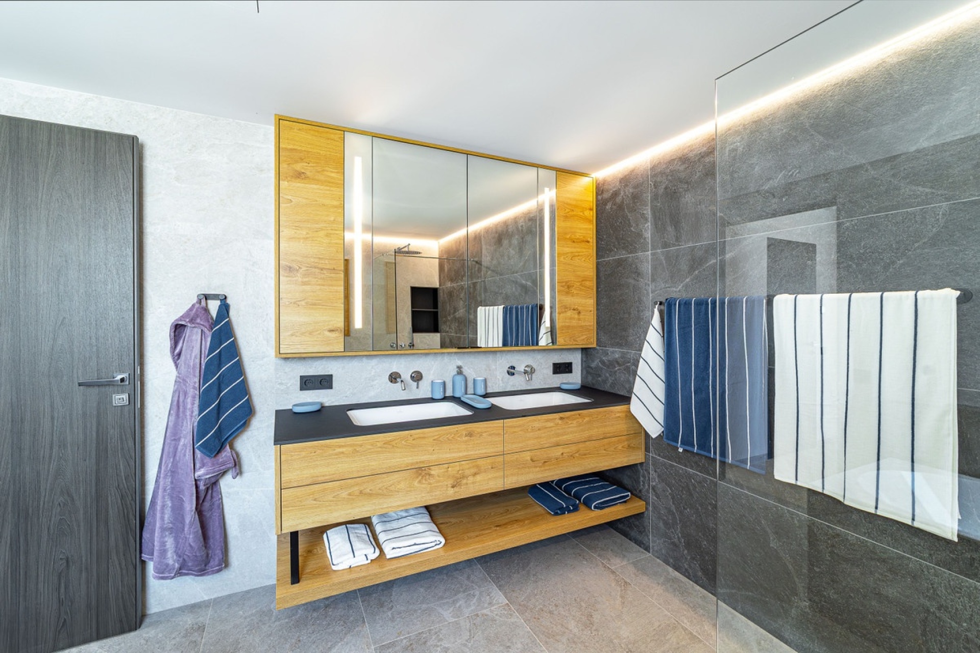 Rynek pierwotny - Villa - Marbella - San Pedro de Alcántara