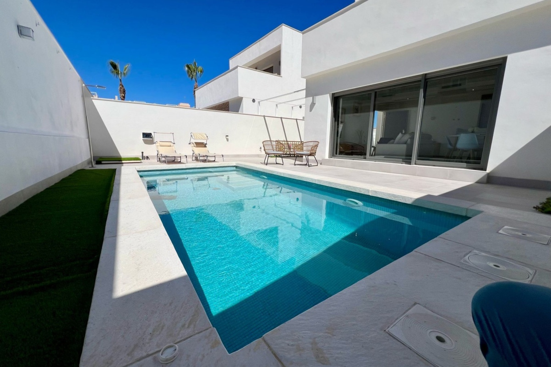 Rynek pierwotny - Villa - Orihuela - La Zenia