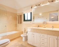 Rynek wtórny - apartment - Benahavís - Benahavís Centro