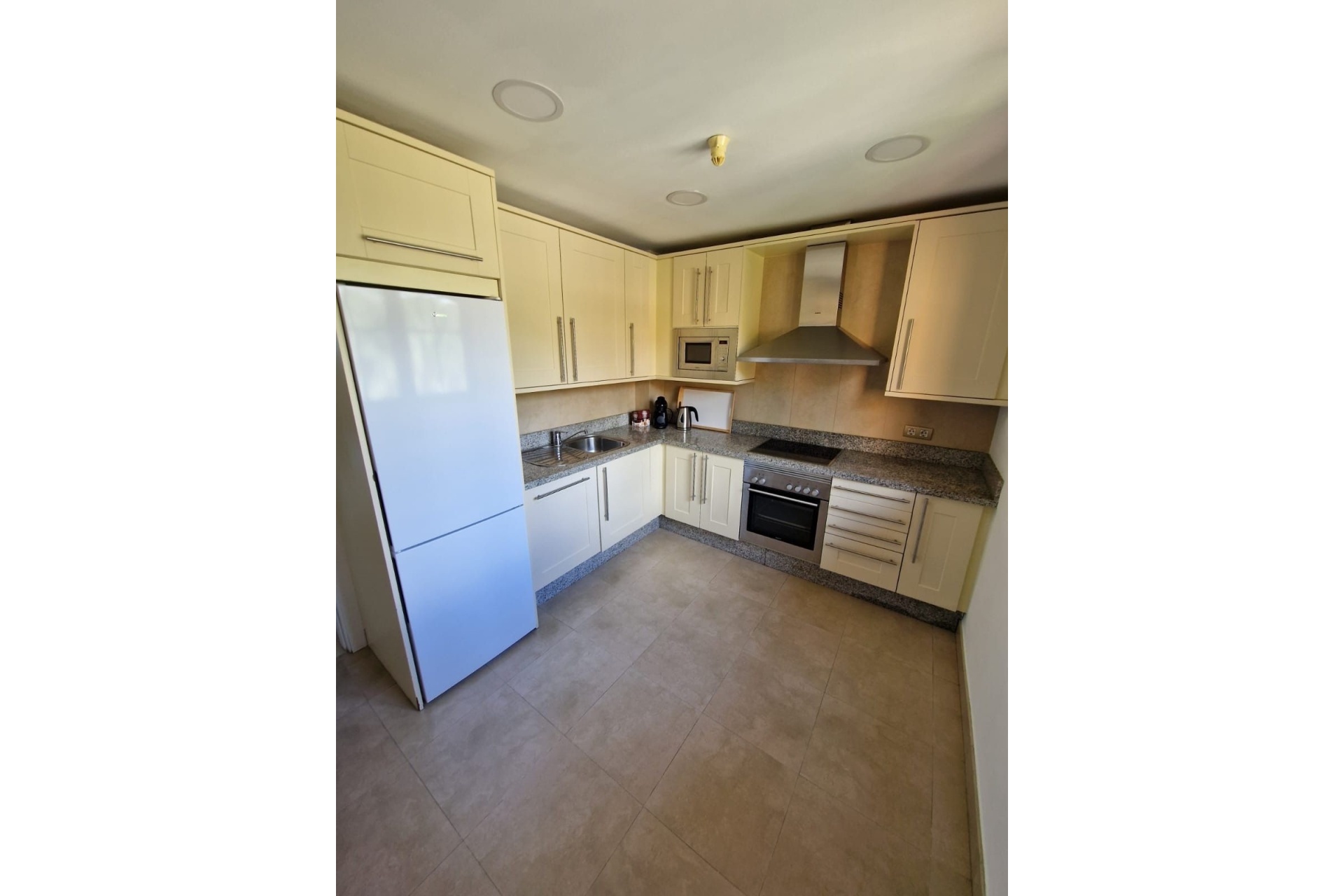 Rynek wtórny - apartment - Benahavís - Benahavís Centro