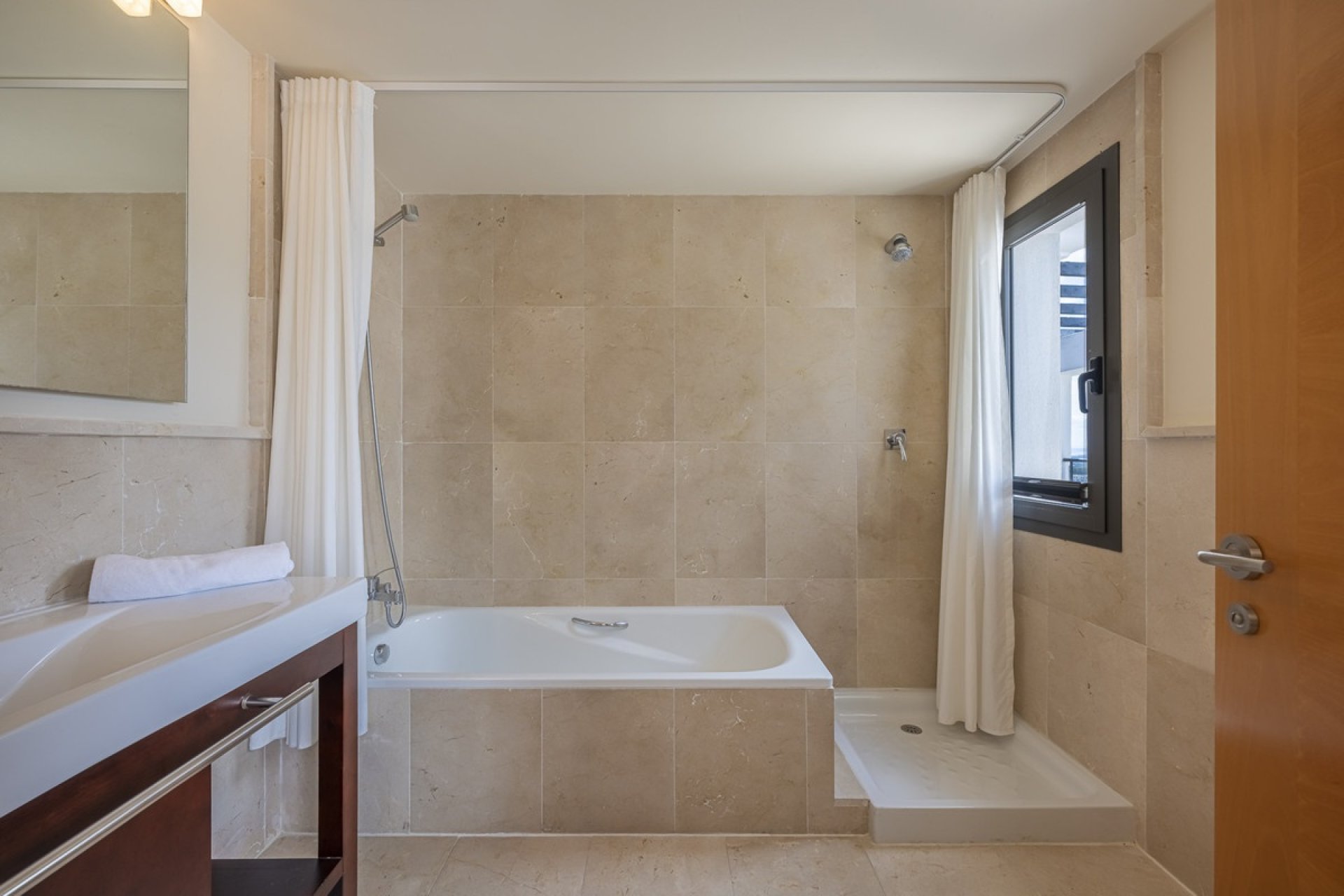 Rynek wtórny - apartment - Benahavís - Benahavís Centro