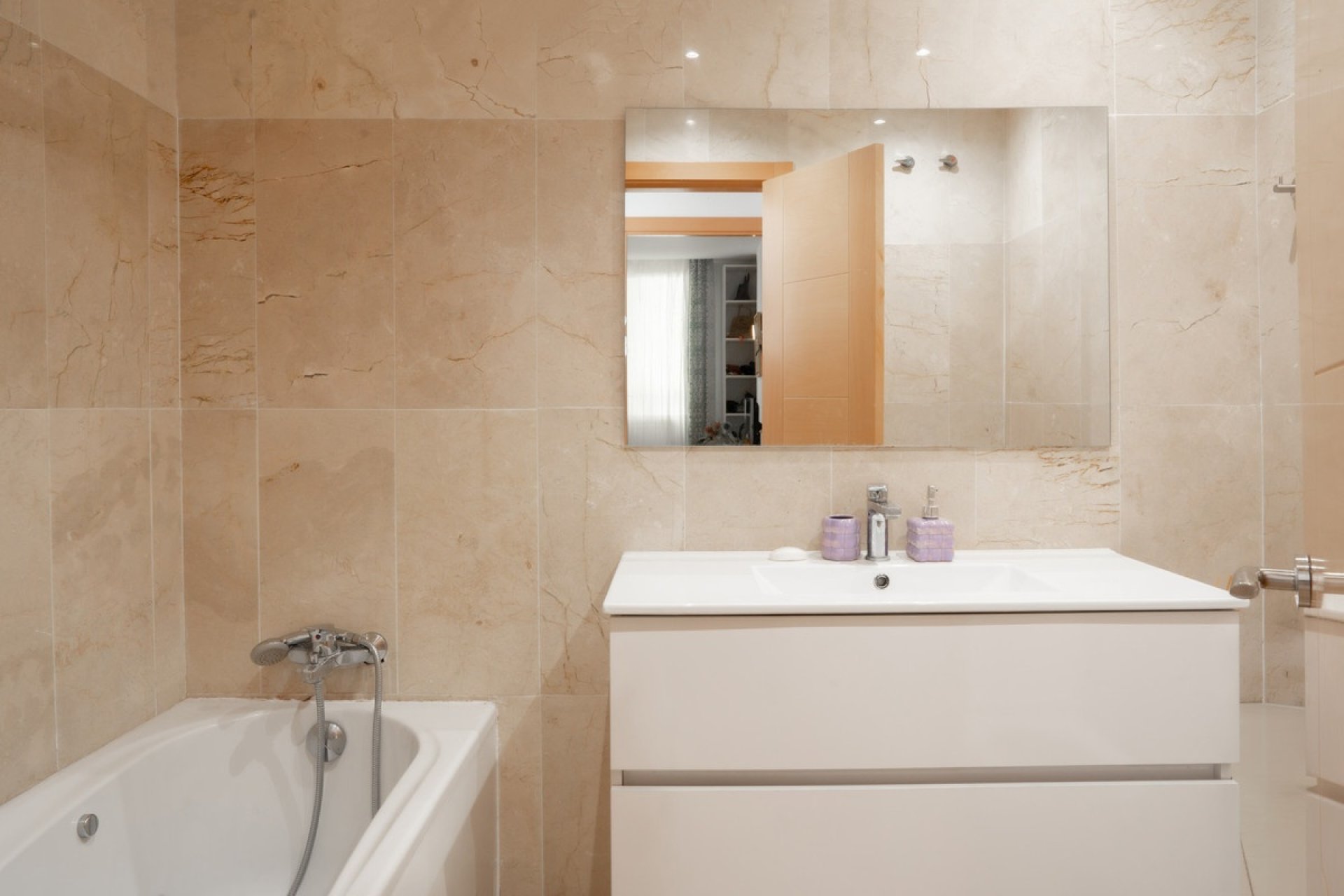 Rynek wtórny - apartment - Benahavís - Benahavís Centro
