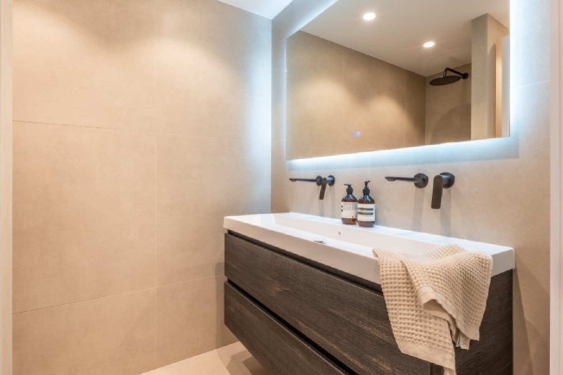 Rynek wtórny - apartment - Benahavís - Benahavís Centro