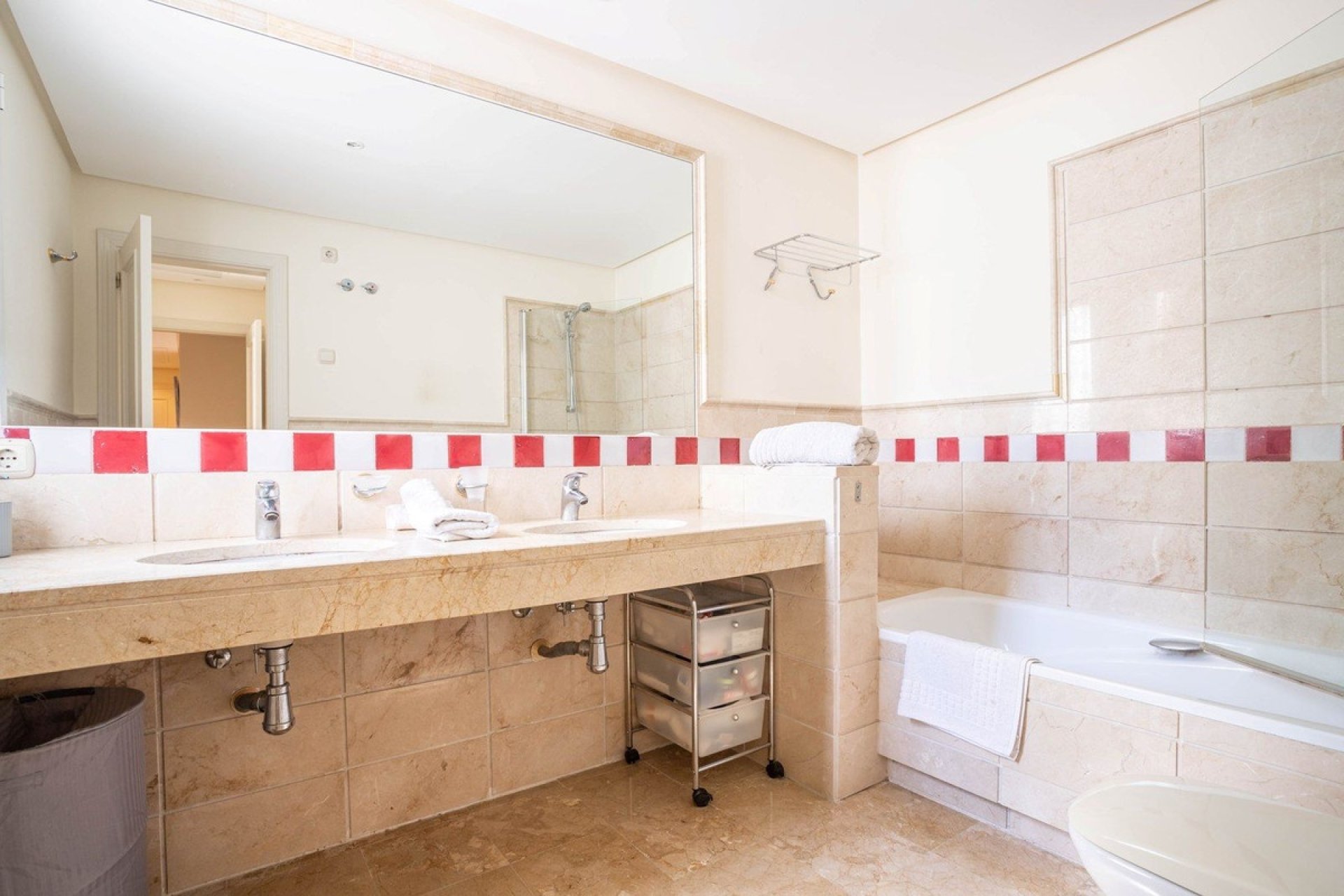 Rynek wtórny - apartment - Benahavís - Benahavís Centro