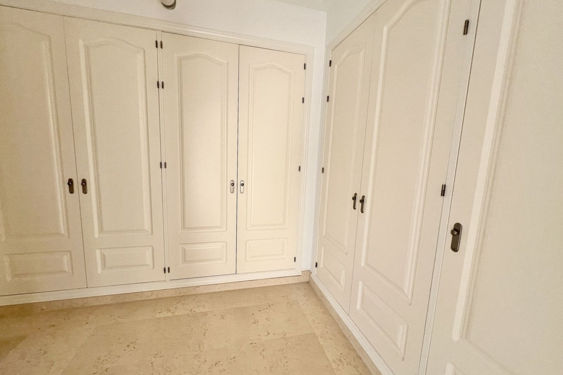 Rynek wtórny - apartment - Benahavís - Benahavís Centro