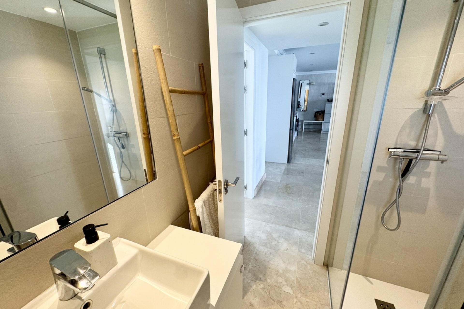 Rynek wtórny - apartment - Benahavís - Benahavís Centro