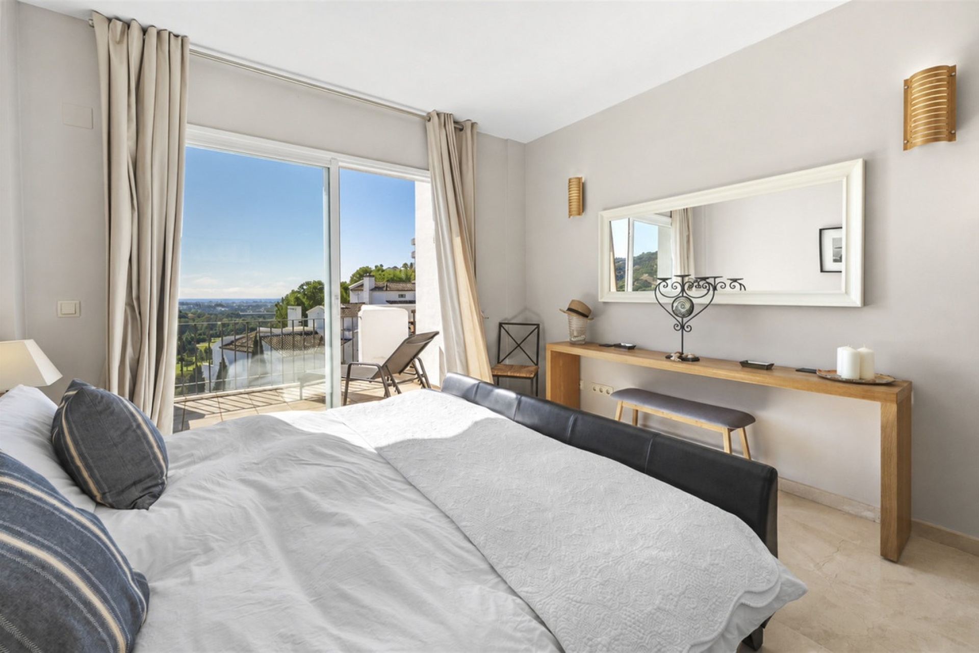 Rynek wtórny - apartment - Benahavís - Benahavís Centro