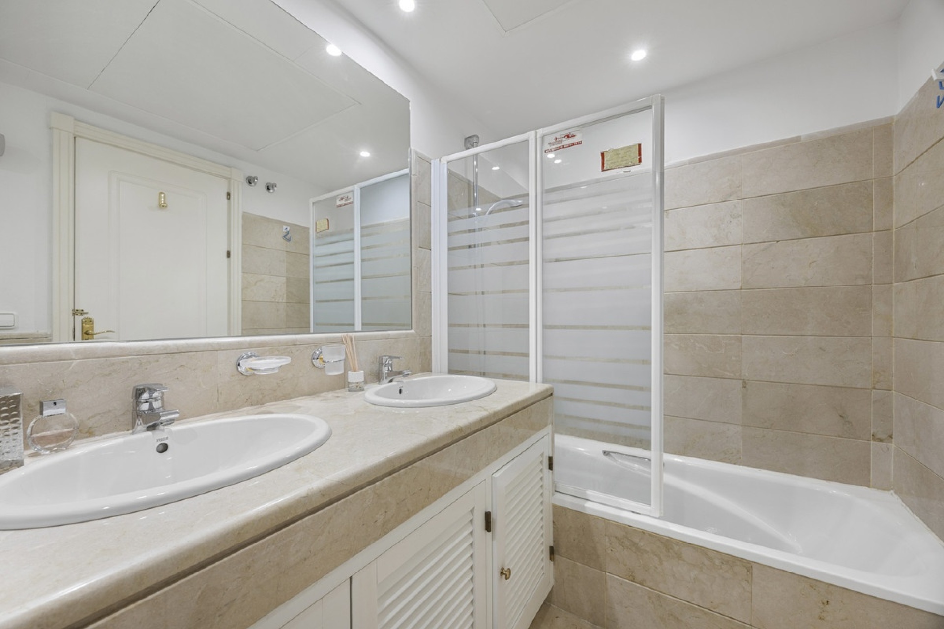 Rynek wtórny - apartment - Benahavís - Benahavís Centro