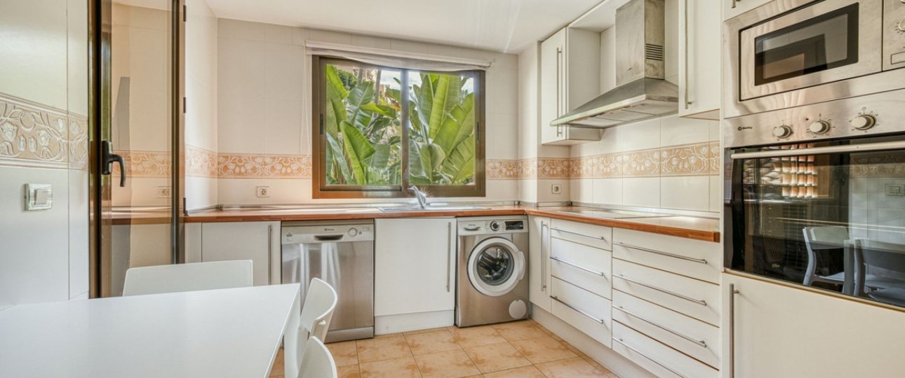 Rynek wtórny - apartment - Benahavís - Benahavís Centro
