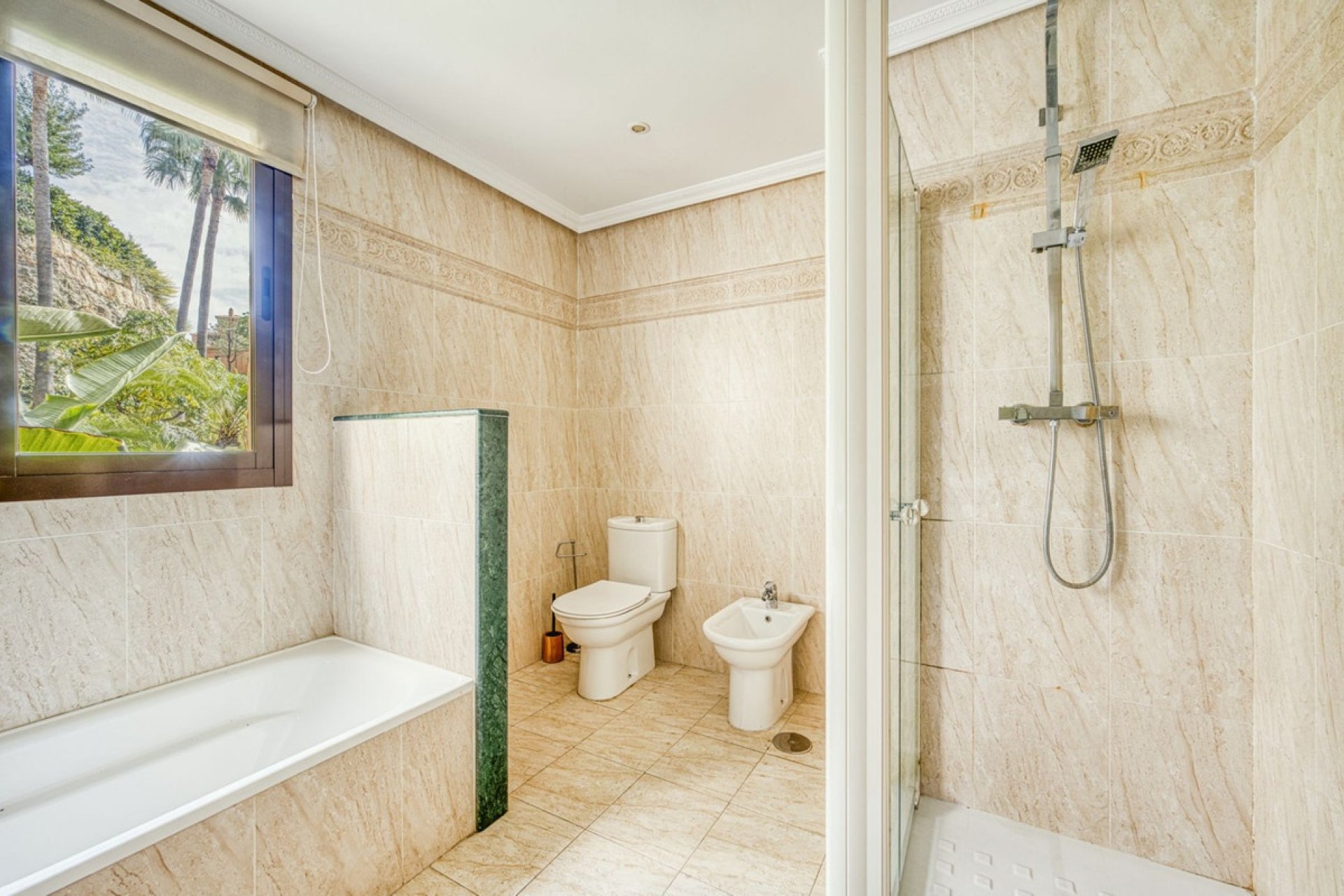 Rynek wtórny - apartment - Benahavís - Benahavís Centro