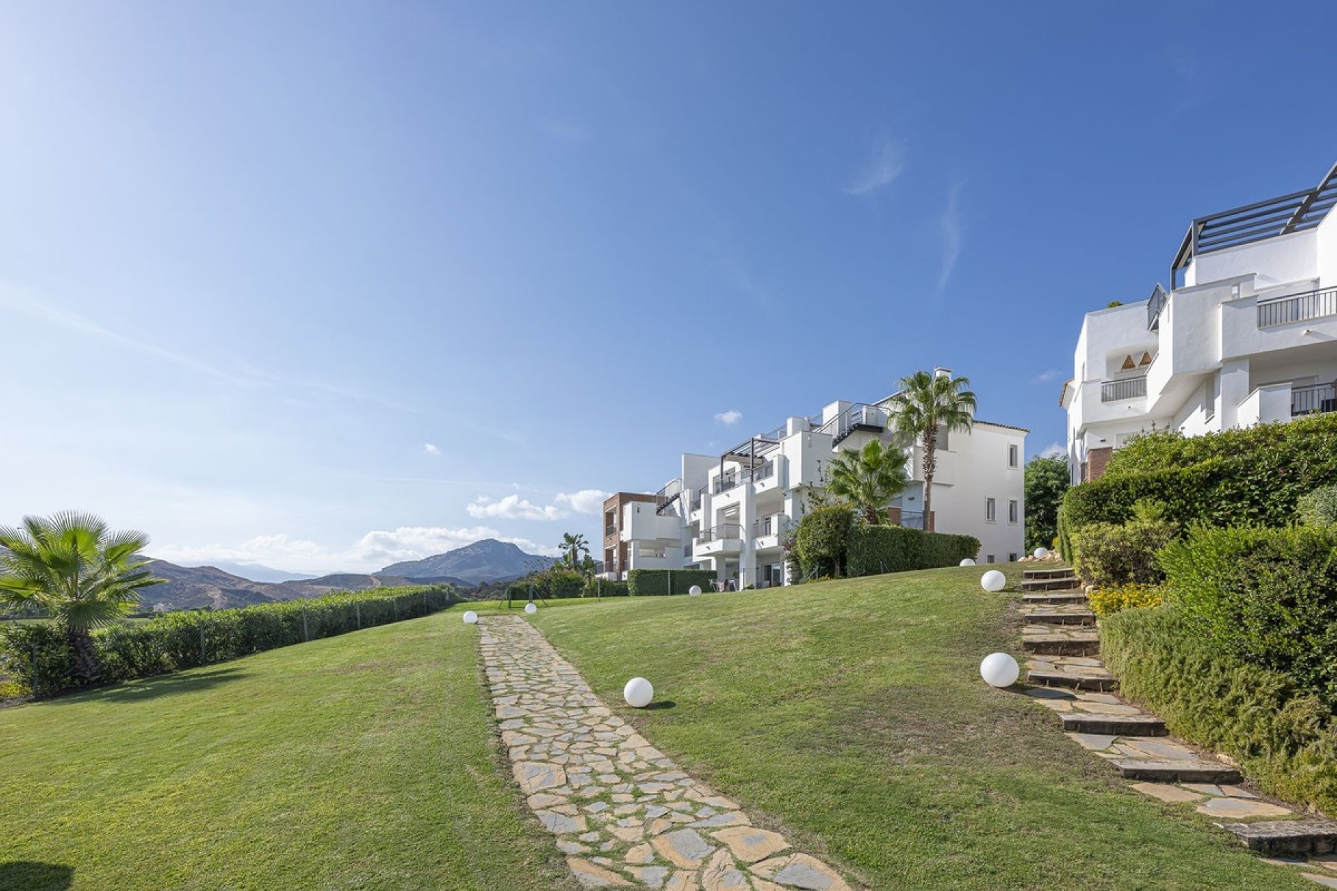 Rynek wtórny - apartment - Benahavís - Benahavís Centro
