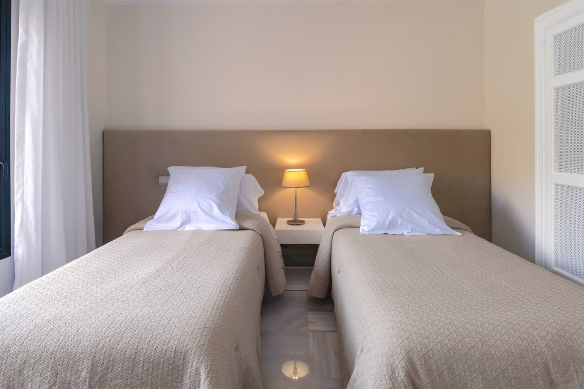 Rynek wtórny - apartment - Benahavís - La Quinta