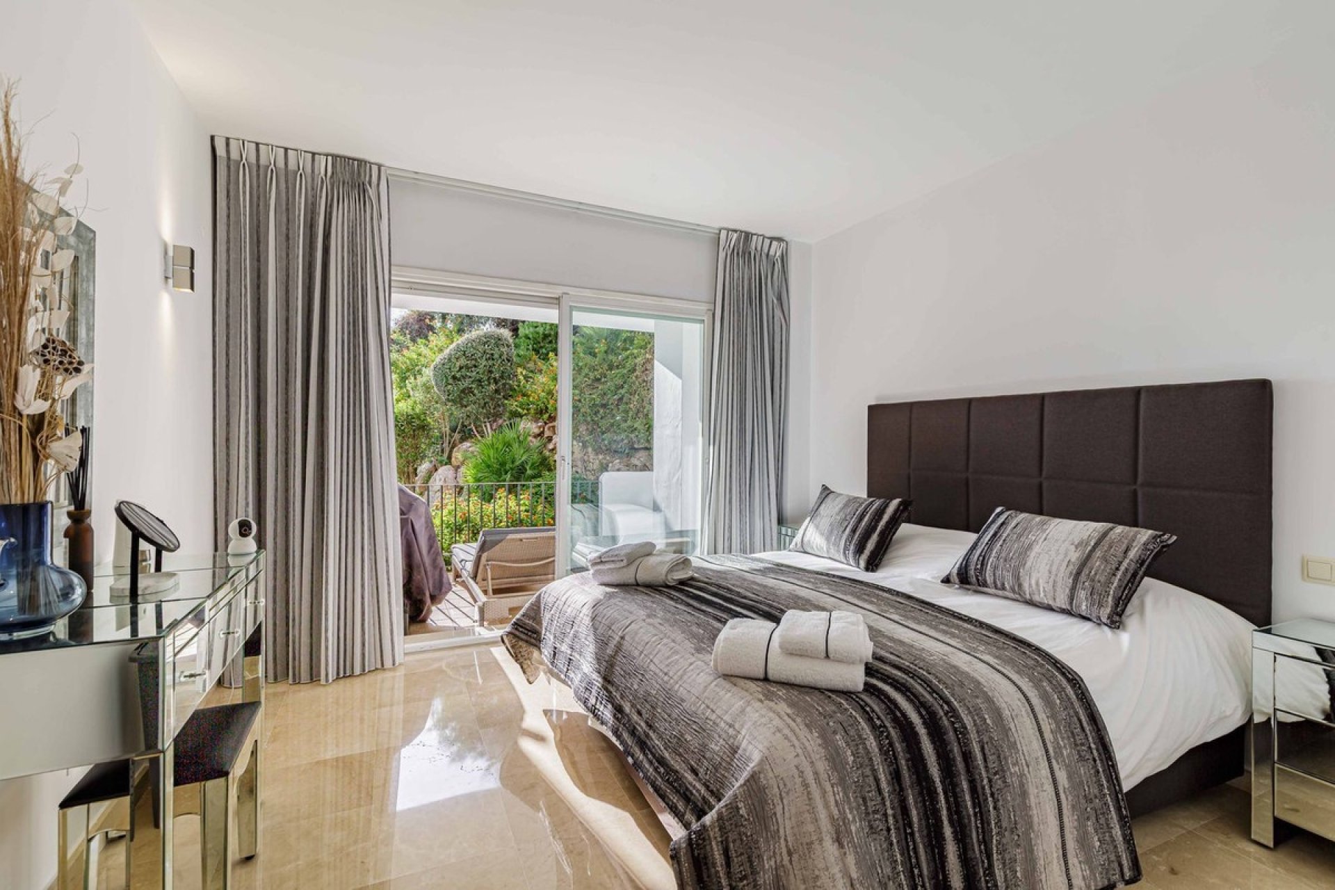 Rynek wtórny - apartment - Benahavís - La Quinta
